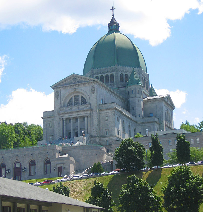 basilique_de_l'Oratoire_Saint-Joseph_canada.jpg