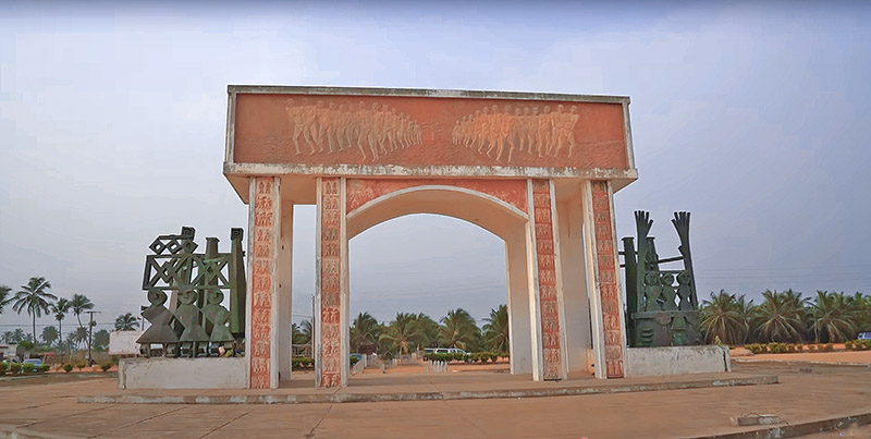 Blog_decouverte_Benin_Ouidah_Porte_du_Non_Retour_21003.jpg