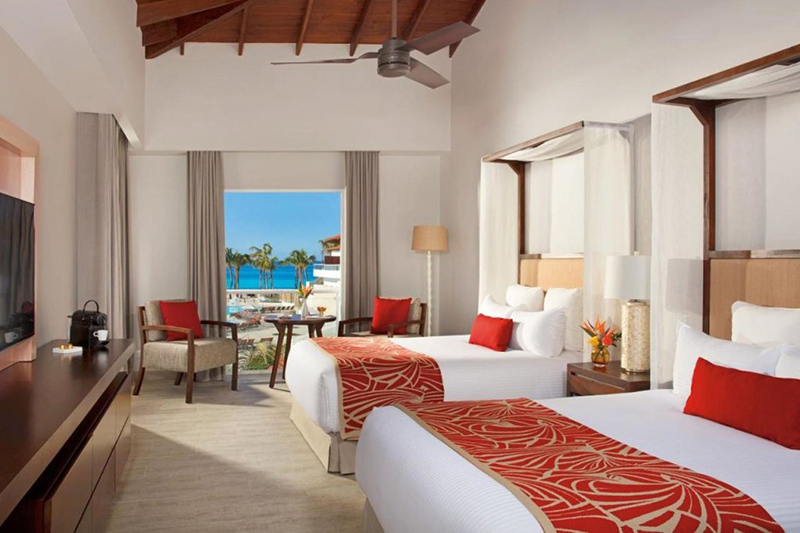 PREFERRED CLUB DELUXE GARDEN OR POOL VIEW