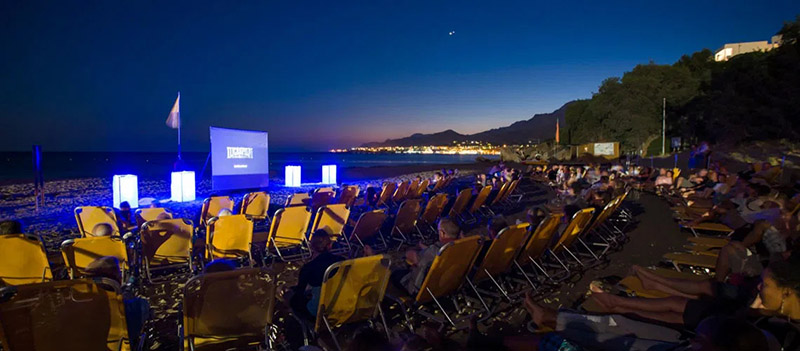 3_Soiree_cinema_plage.jpg
